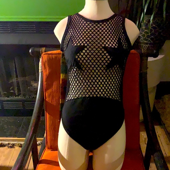 Star ✨ Fishnet Body - Picture 2 of 2